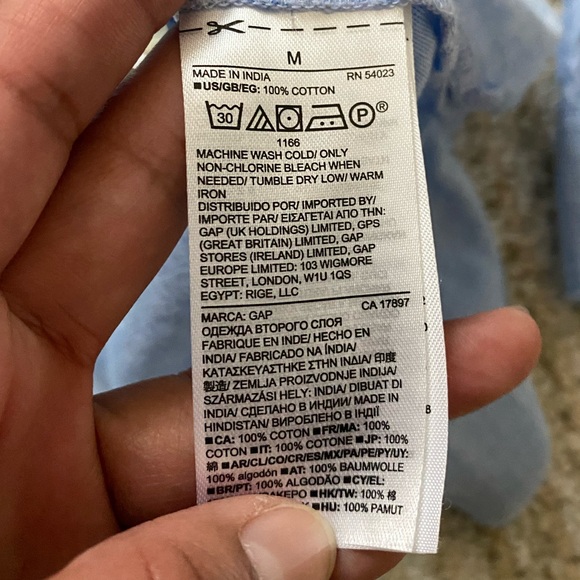 GAP | 100% Cotton Lightweight Pullover Shirt Medium - Picture 12 of 14